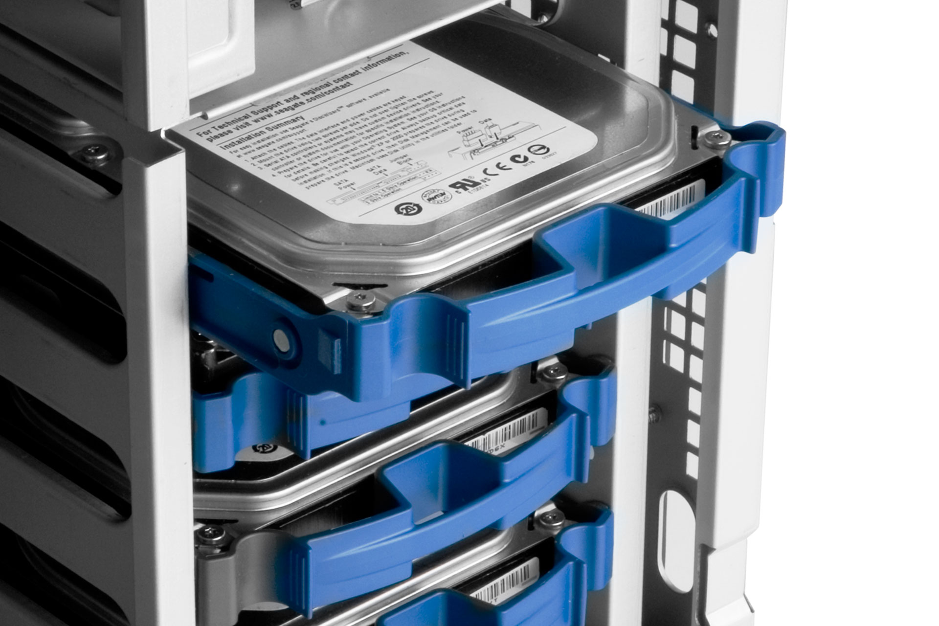 IW-PE689 - server system assembly